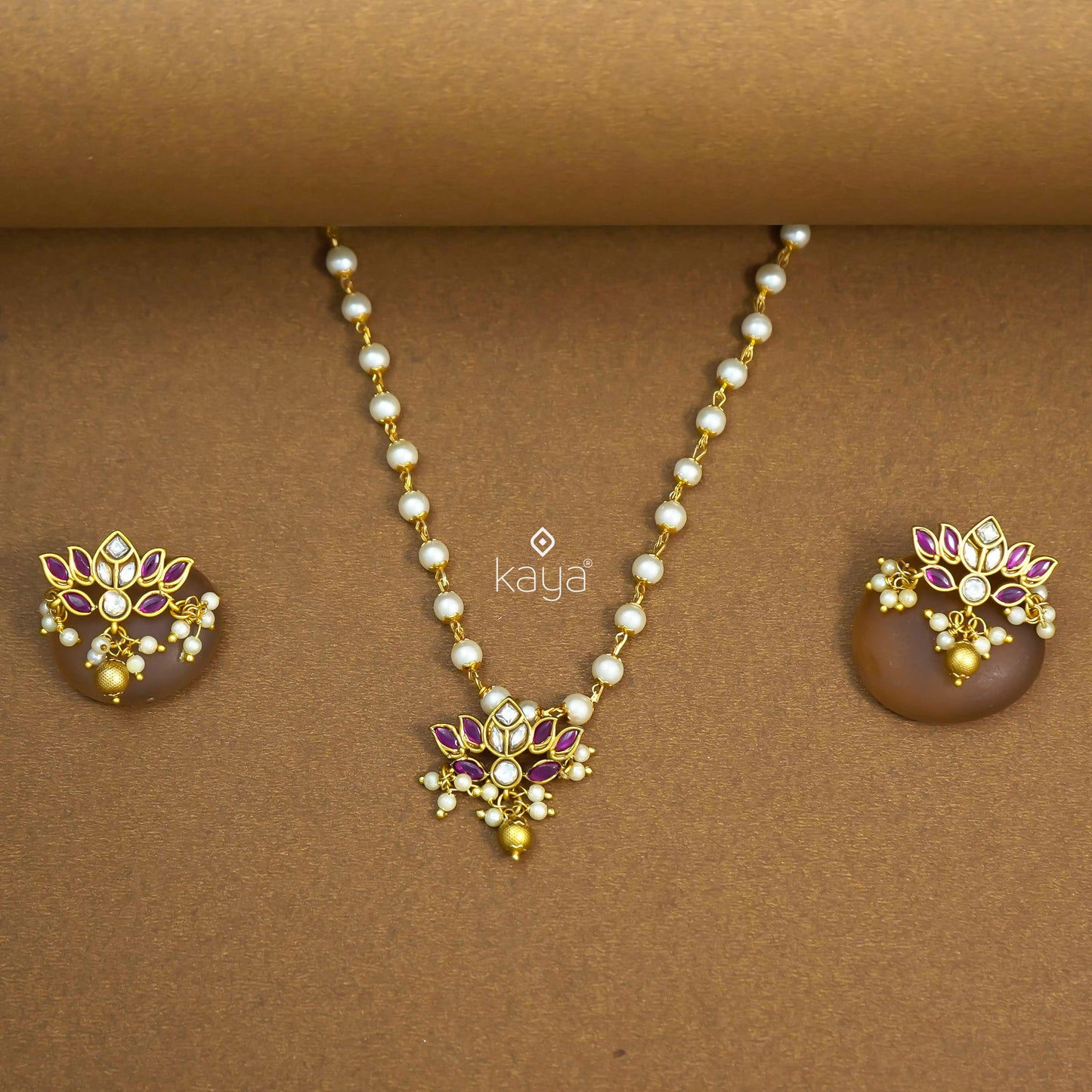 Lotus Pendant Pearl Haram Necklace Set
