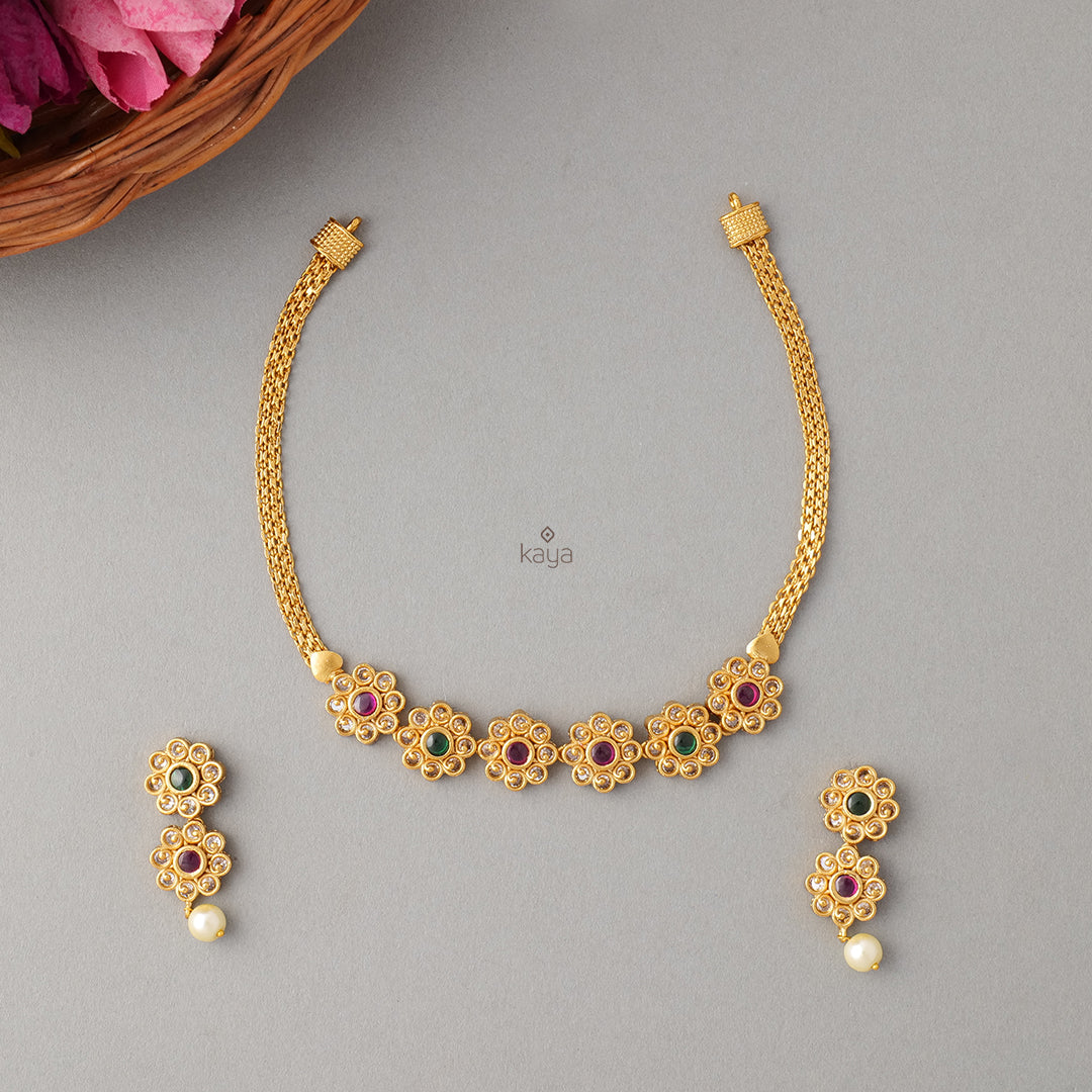 SC100881 AD Flower Design Necklace with matching Earrings