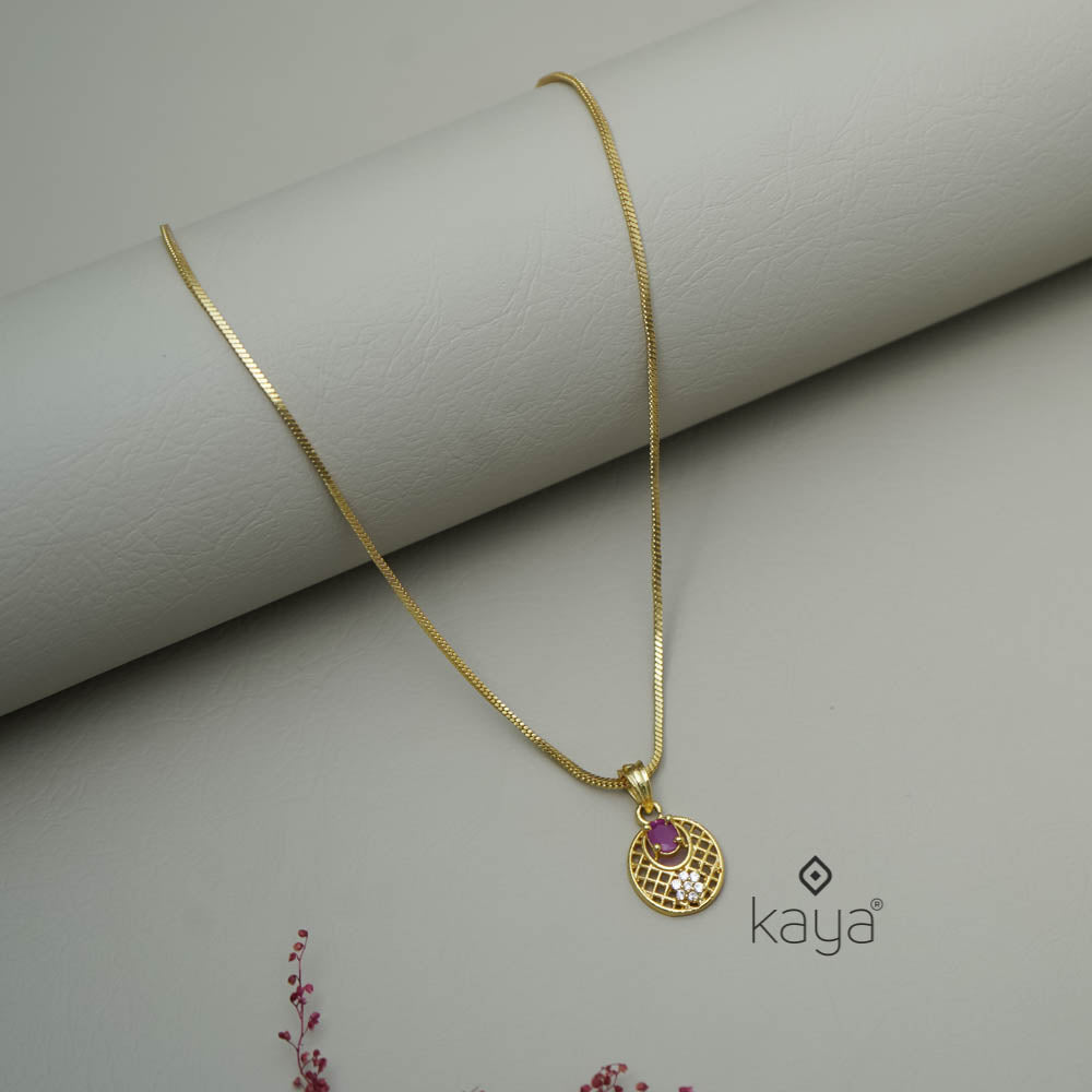 Simple pendant Necklace -SR100565