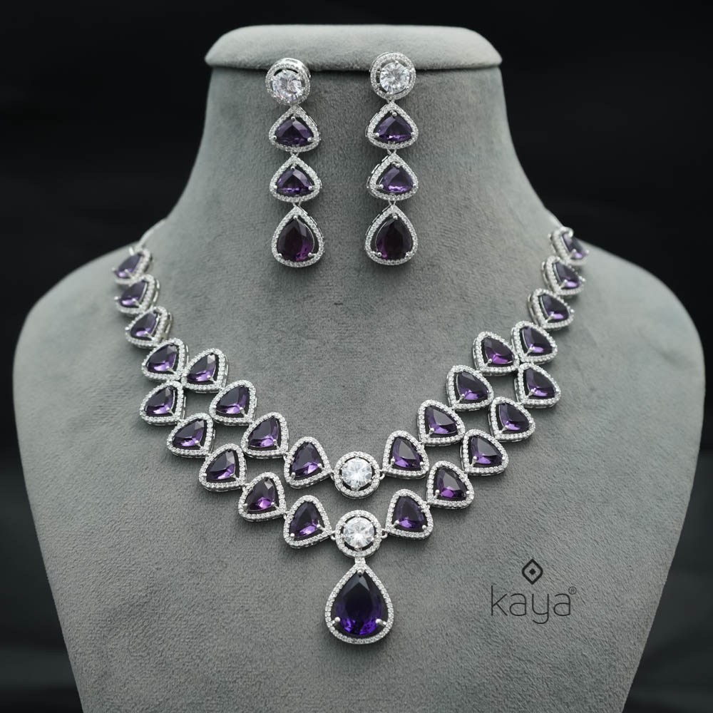 KM101362 - AD Choker Necklace with matching Earrings