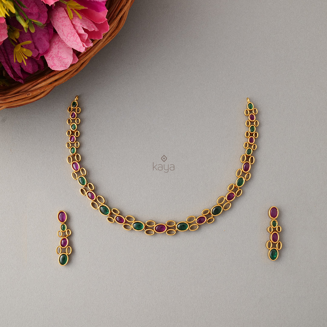 NV100900 - Antique Kemp Choker/Necklace set with matching Earrings