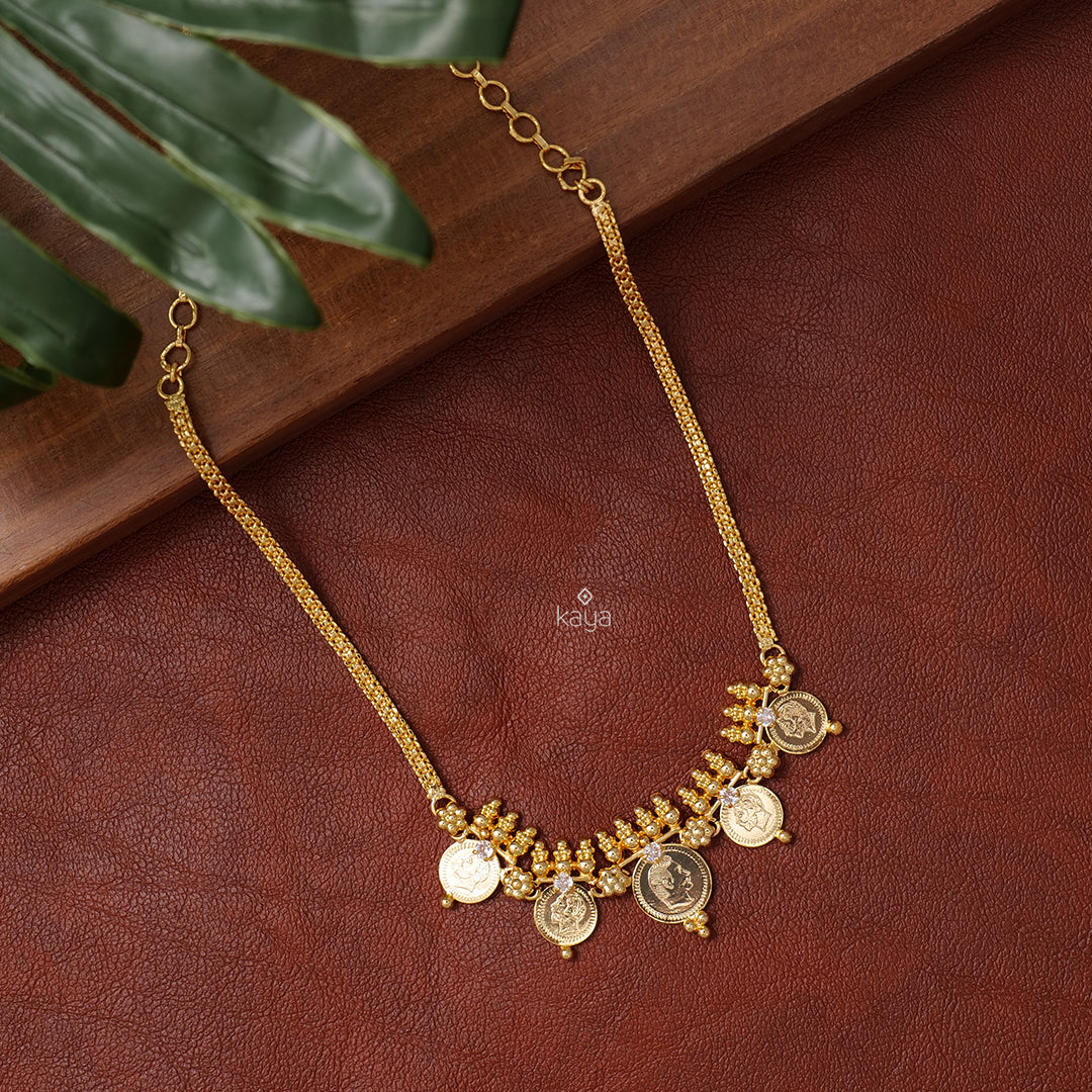 PP101005 - Gold tone small Kaashu Necklace