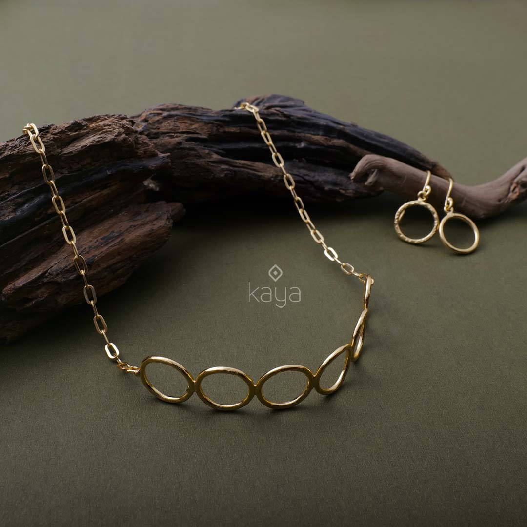 Hasli Choker Necklace Earring Set - AS100826