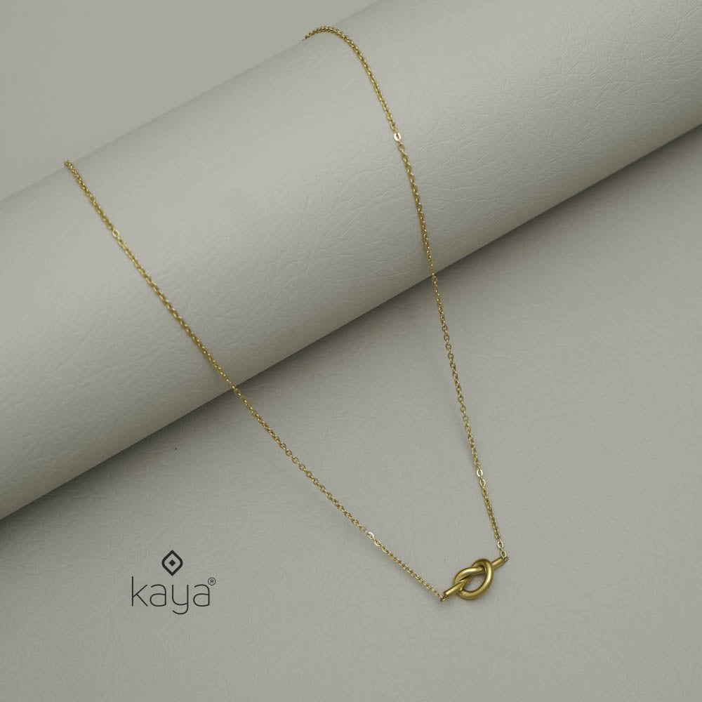 AI101089 - Simple pendant Necklace