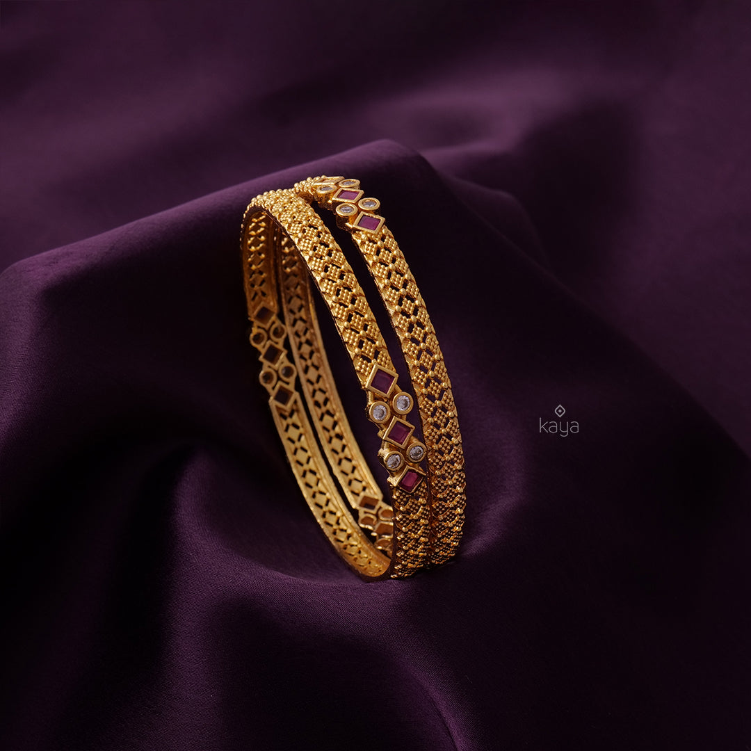 Gold Plated stone bangle (Pair) - SG100495