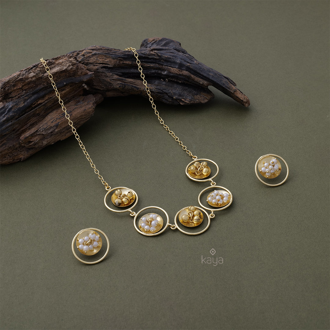Handcrafted Gold Tone Necklace Earrings Set - KC100798