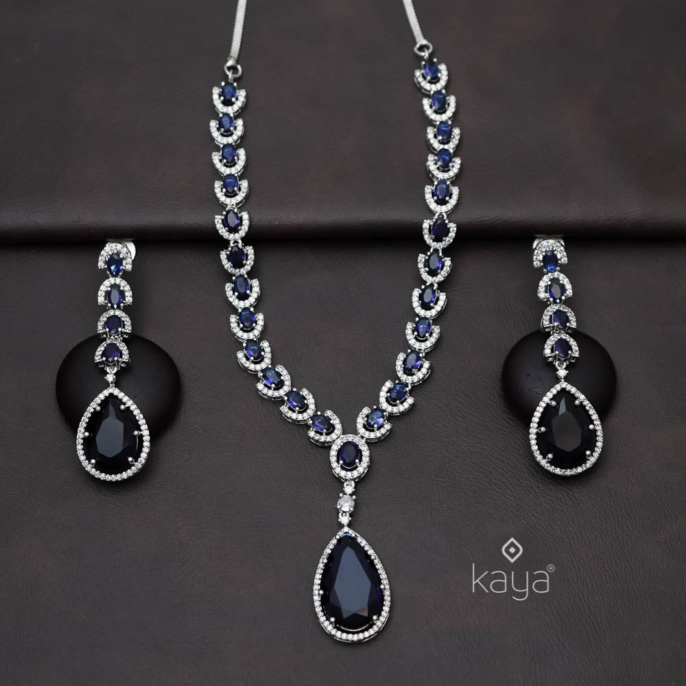 KM101357 - AD Choker Necklace with matching Earrings