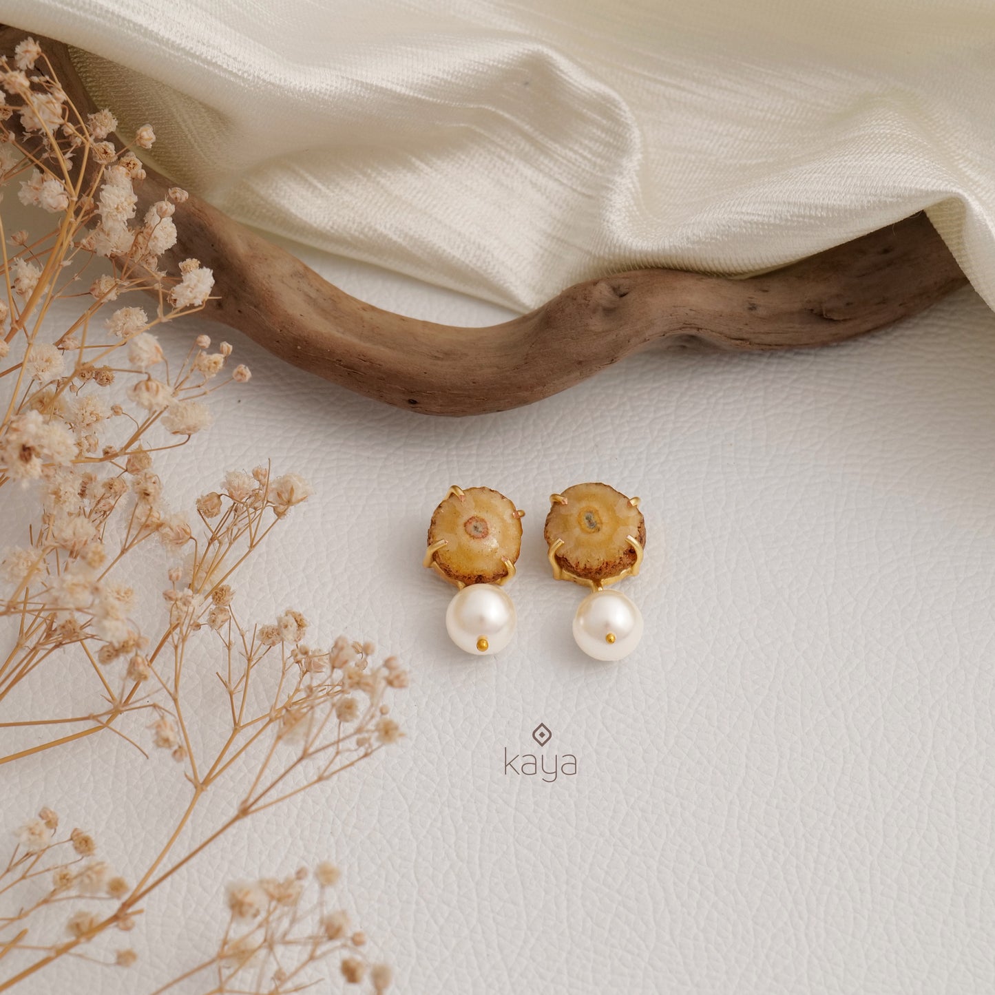 Druzy stone with Pearl Drop Earrings - AS100423