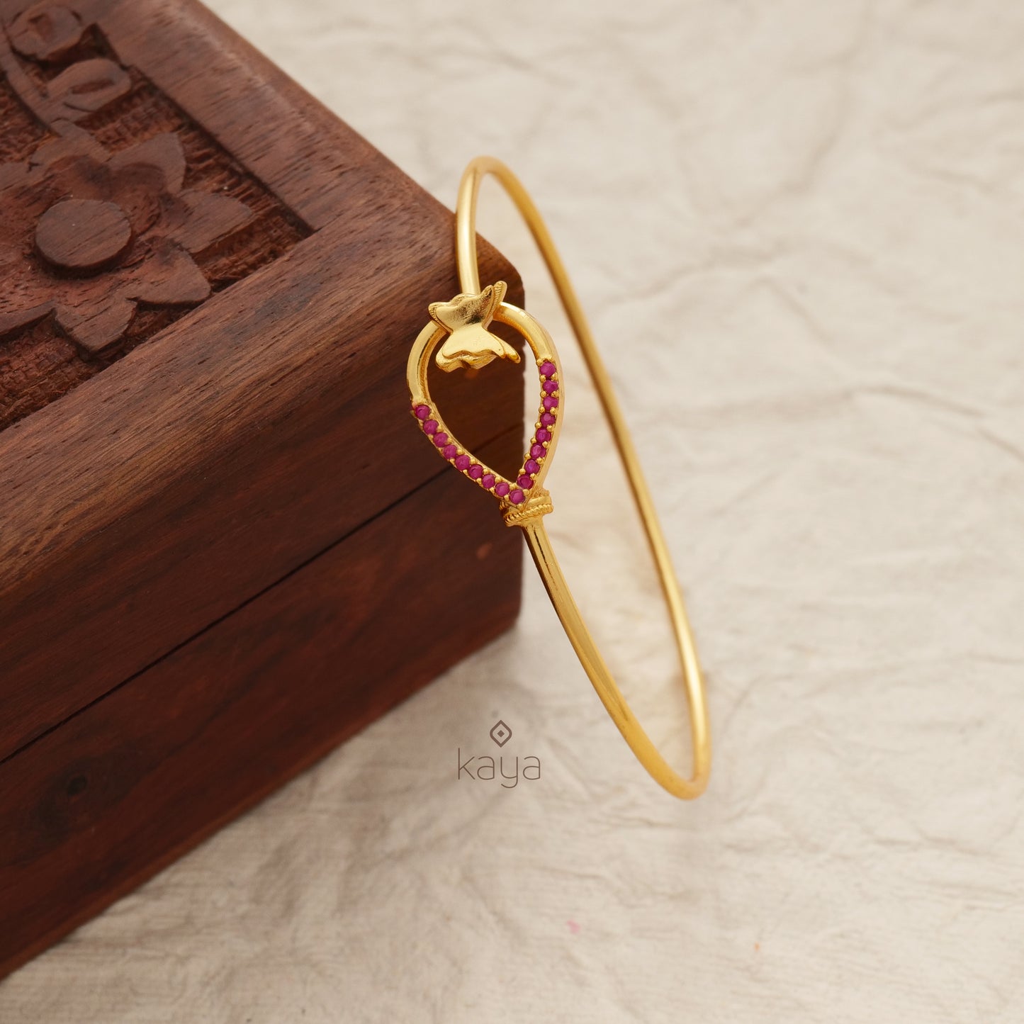 Gold Plated Openable Bangle - SG100195
