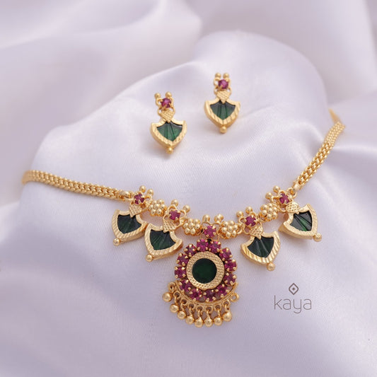 Palakka Necklace Earrings Set
