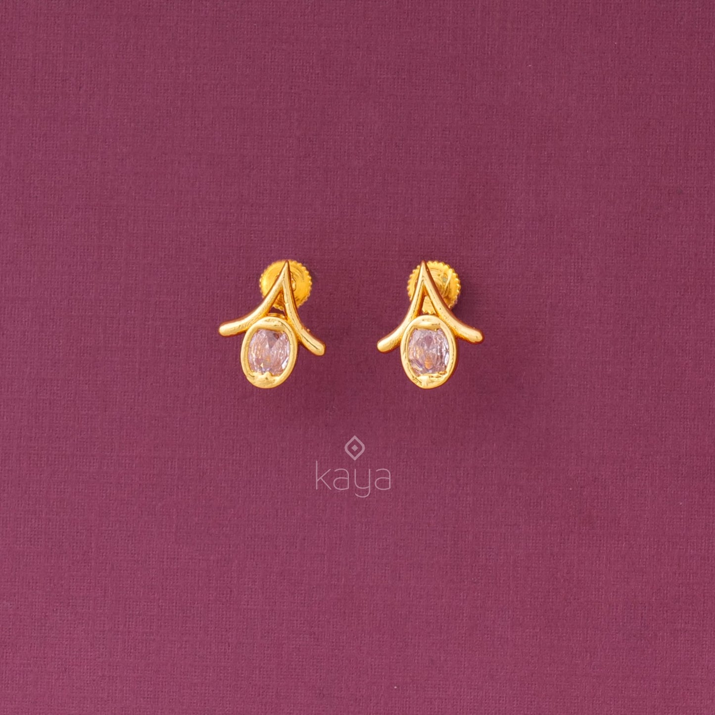 Gold toned stud Earrings - SK100406