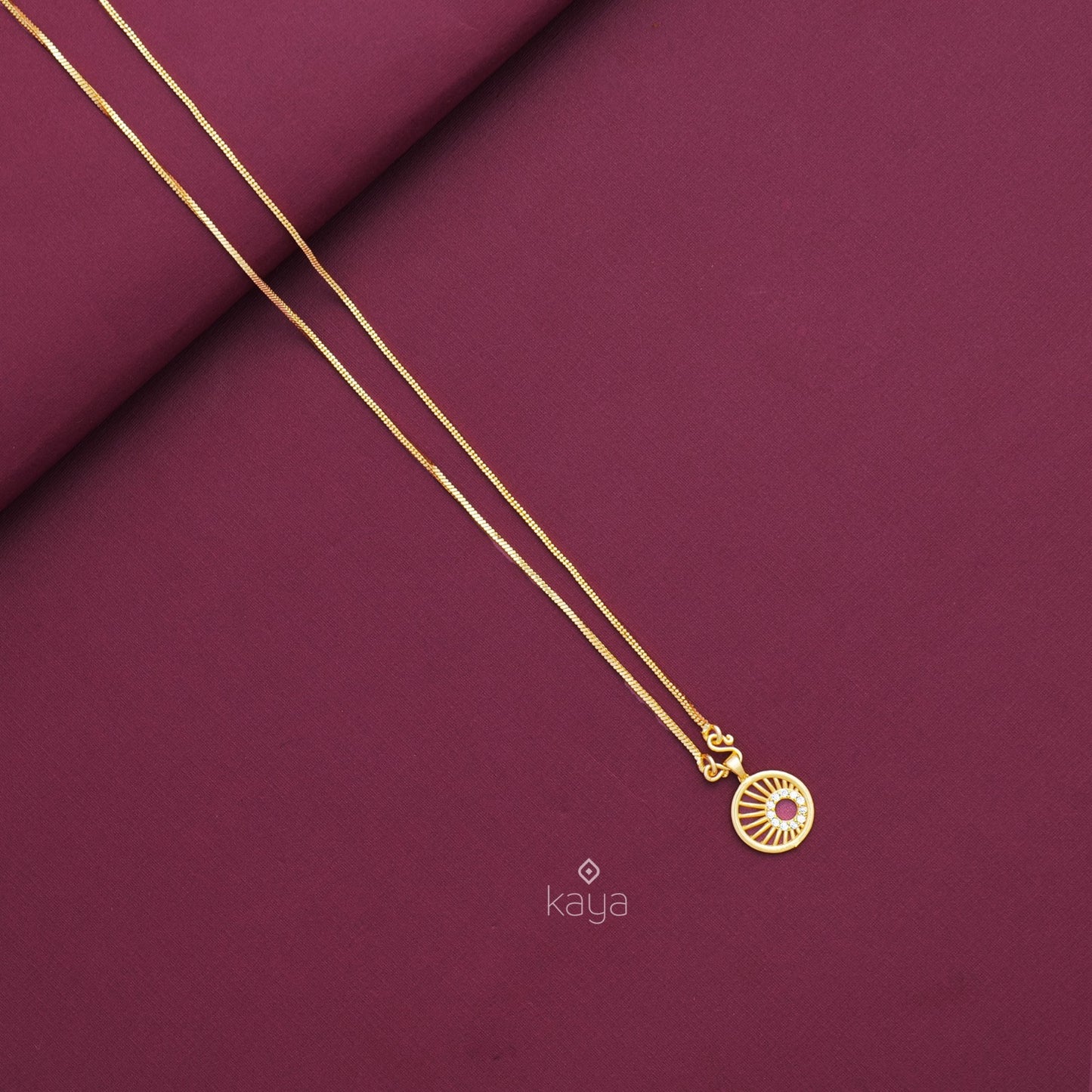 Simple pendant Necklace - PE100393